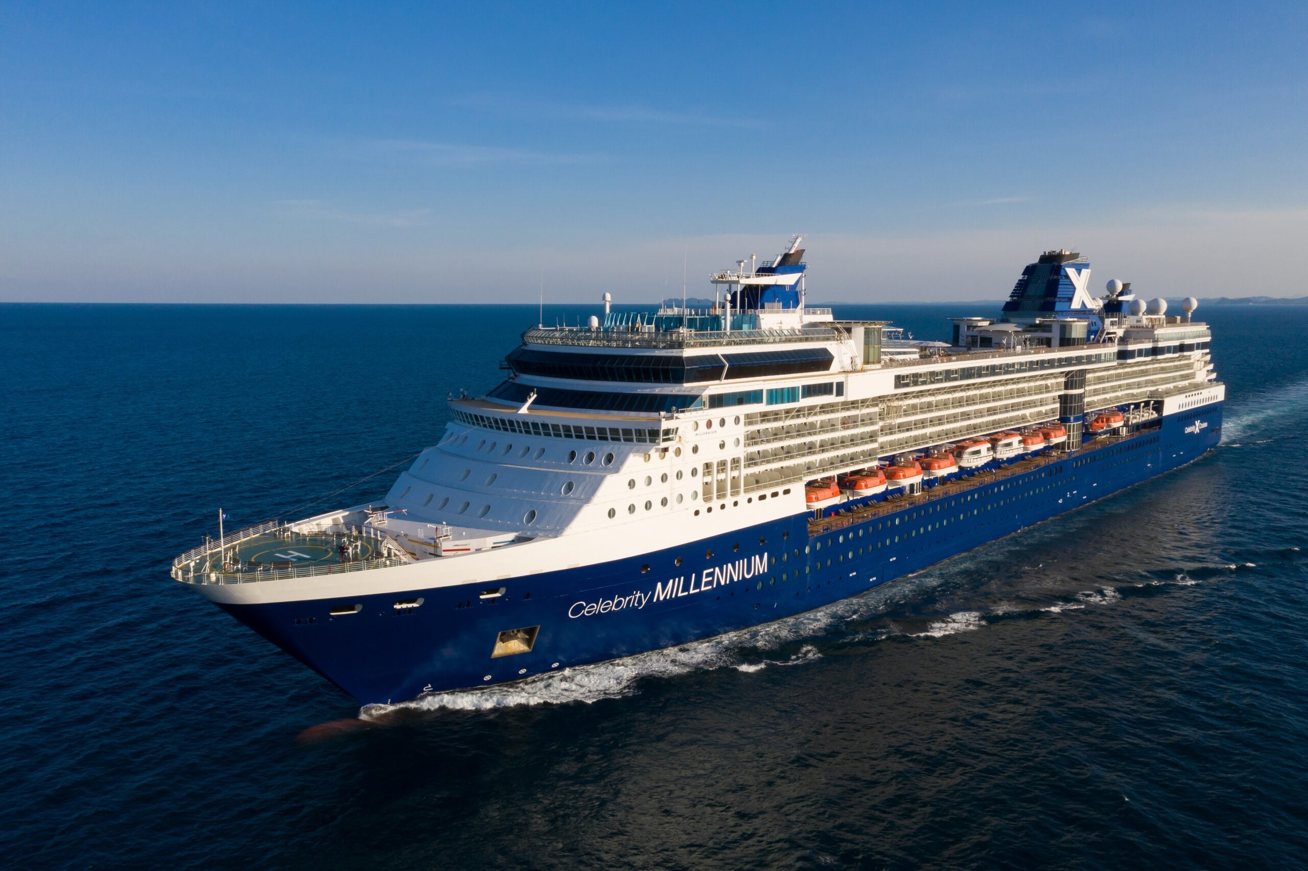 Celebrity Cruises setzt in der Saison 2023/2024 zwei Schiffe in Asien