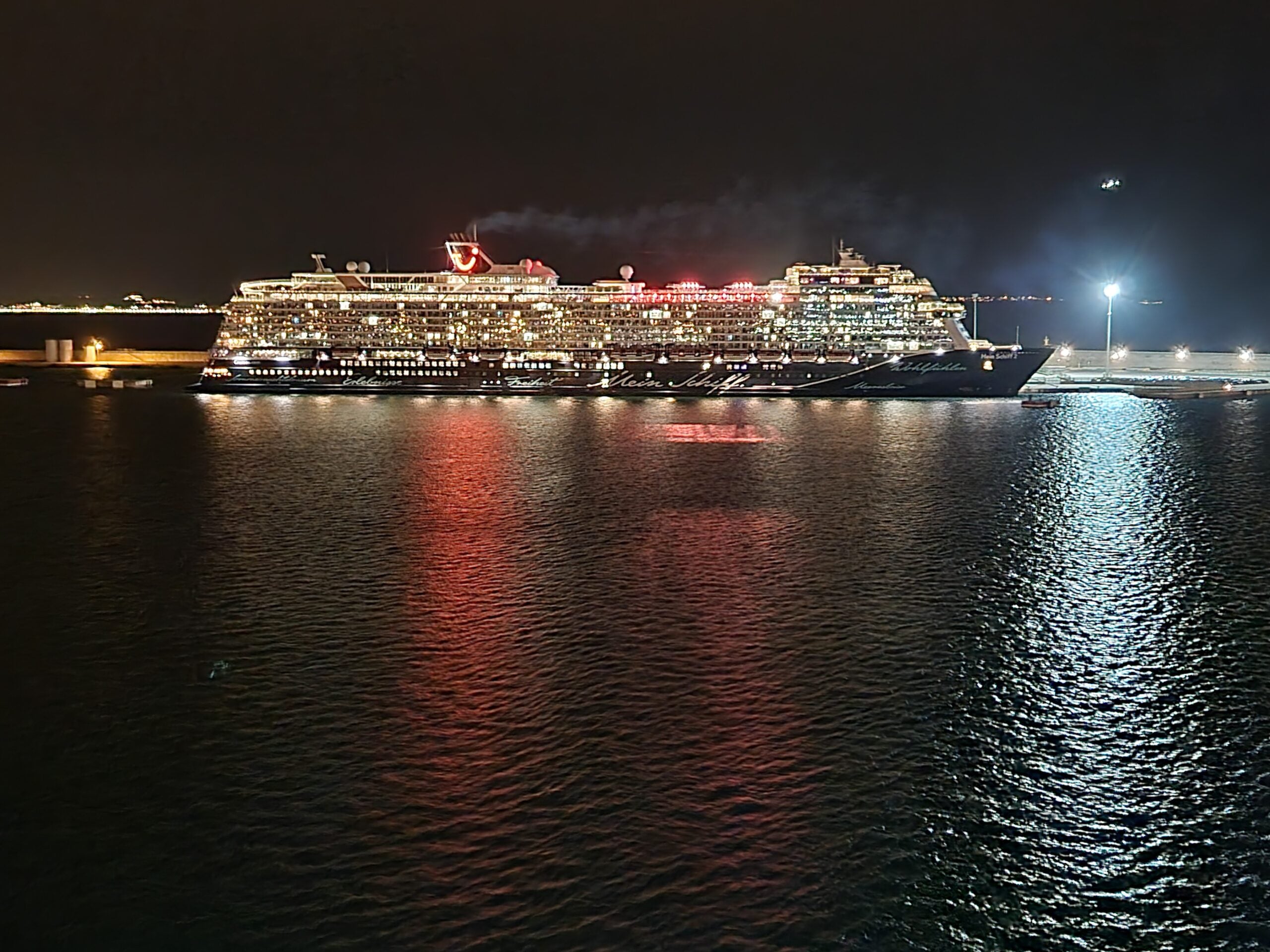 TUI Cruises: Mein Schiff startet vorzeitig in die Sommersaison
