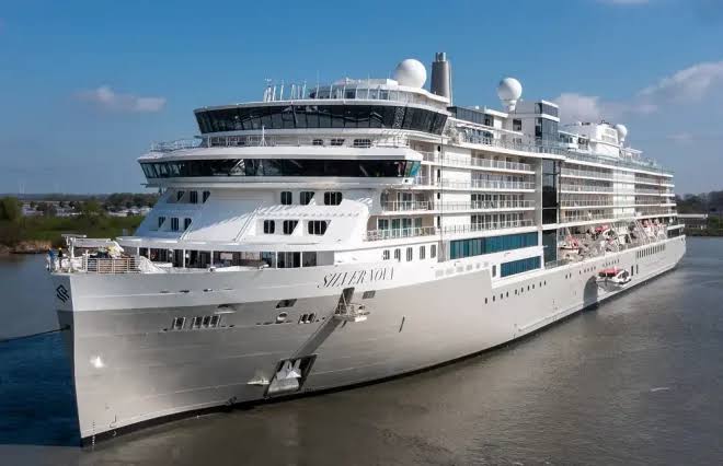 Silver Nova inizia oggi le operazioni come ospite per Silversea Cruises in Italia